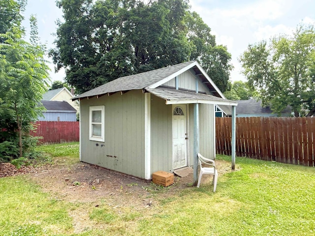 512 E Main St, Owosso, MI 48867 - view of shed