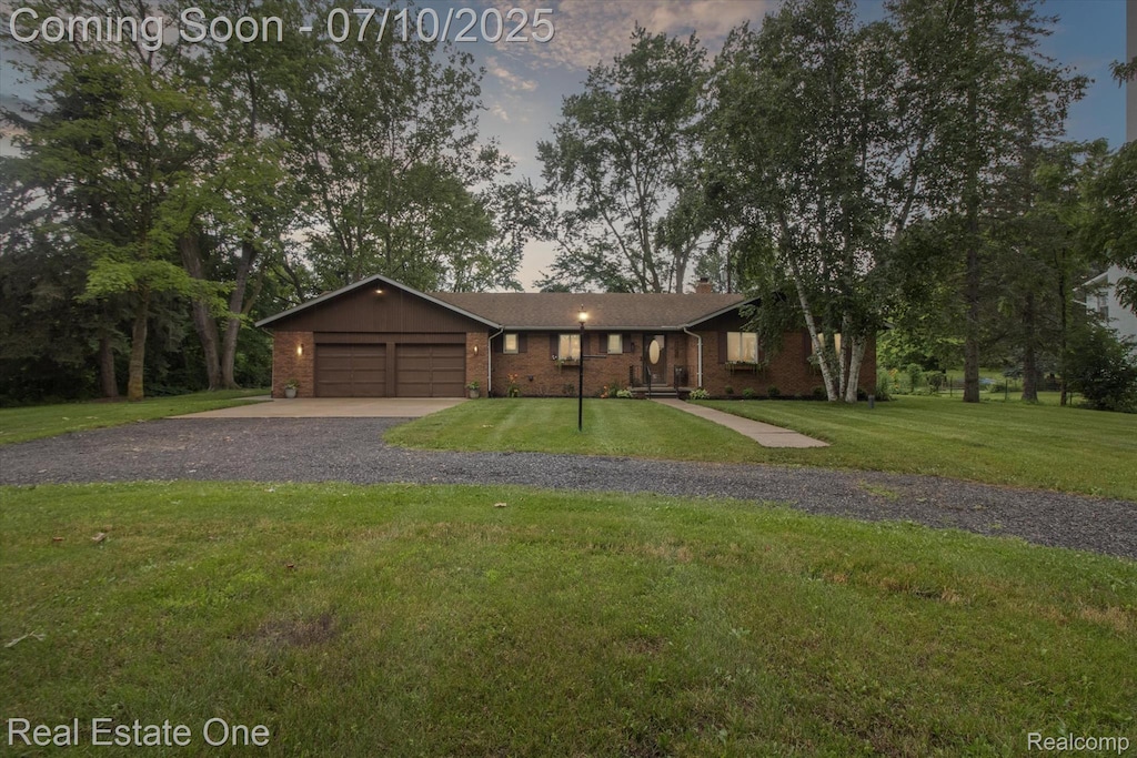 3920 Childs Lake Rd, Milford, MI 48381 - photo 1