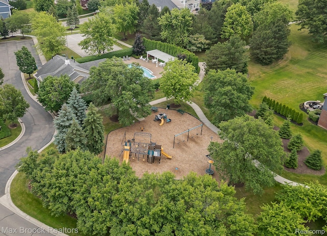 6144 Strawberry Cir, Commerce Twp, MI 48382 - photo 46