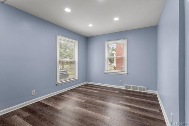 16629 Hubbell St, Garden City, MI 48235 - spare room featuring wood finished floors and recessed lighting