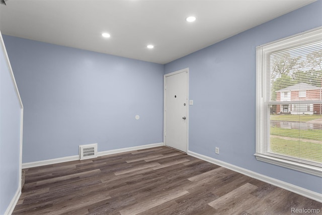 16629 Hubbell St, Garden City, MI 48235 - spare room featuring dark wood-style floors and recessed lighting