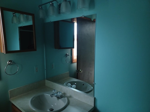 46817 Barbara Dr, Macomb, MI 48044 - bathroom featuring vanity