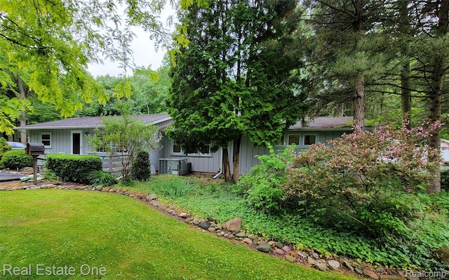 6637 Osbourn Dr, Caseville, MI 48725 - photo 3
