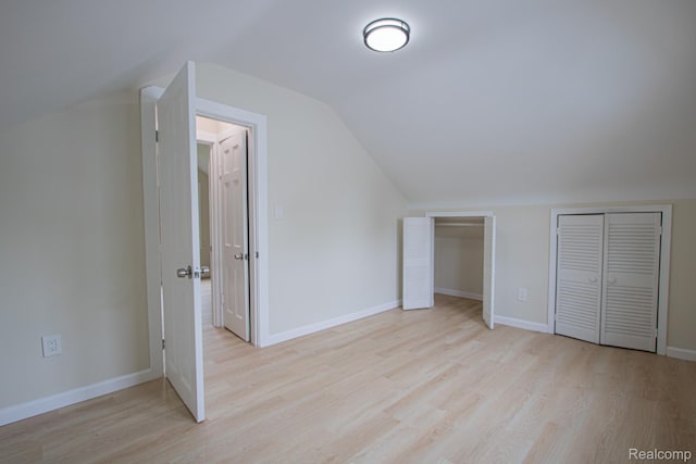 24917 Dale Ave, Eastpointe, MI 48021 - bonus room with light wood finished floors and lofted ceiling