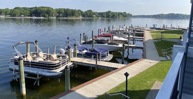 400 Lakeview Ct Unit 29-E, Spring Lake, MI 49456 - photo 2