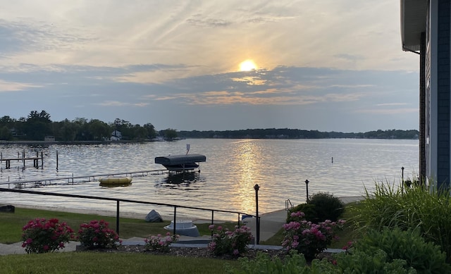 400 Lakeview Ct Unit 29-E, Spring Lake, MI 49456 - photo 4