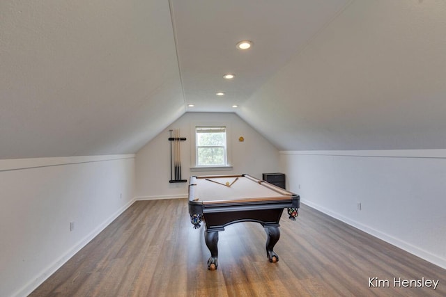 4233 Ives Farm Ln NE, Cedar Springs, MI 49319 - rec room featuring wood finished floors, vaulted ceiling, billiards table, and recessed lighting
