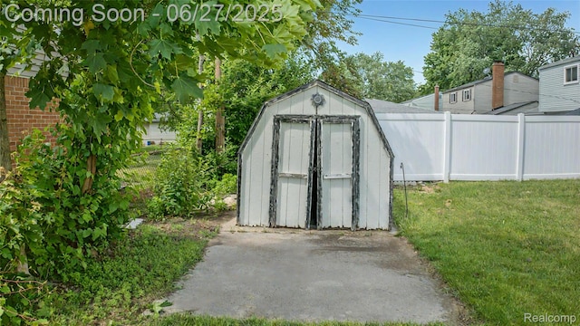8798 Lozen Dr, Sterling Heights, MI 48313 - view of shed