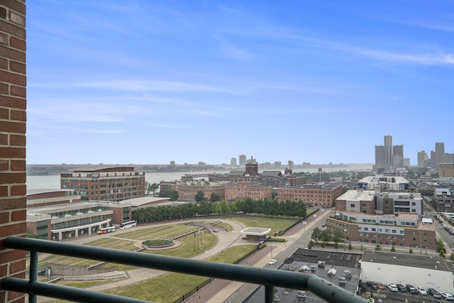 3320 Spinnaker Ln Unit 16D, Detroit, MI 48207 - view of city skyline
