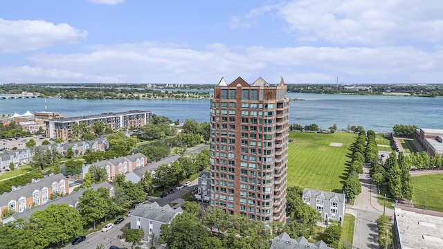 3320 Spinnaker Ln Unit 16D, Detroit, MI 48207 - aerial view of a large body of water
