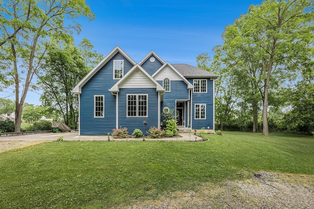 1156 N Bridge St, Linden, MI 48451 - traditional home featuring a front yard