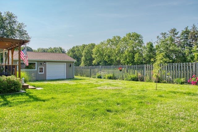 845 Riverlane Dr, Owosso, MI 48867 - view of yard