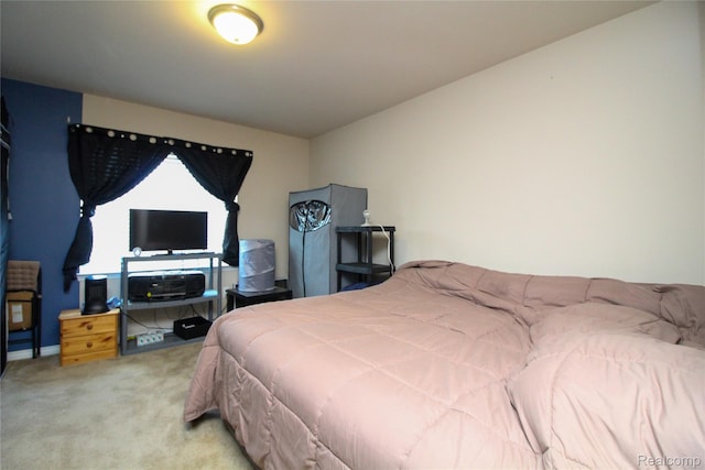 30475 Berghway Trl, Warren, MI 48092 - bedroom with carpet floors
