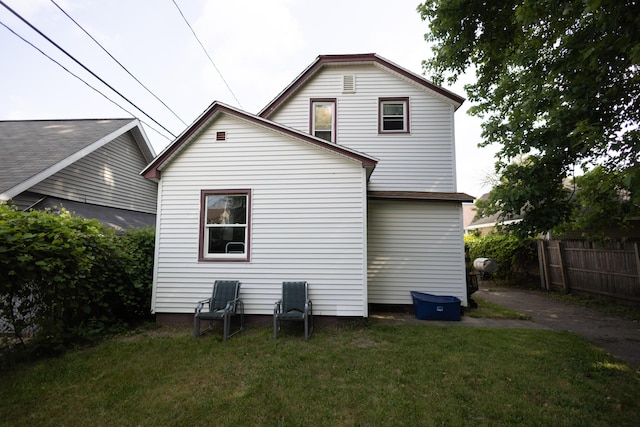 246 Powell St SE, Grand Rapids, MI 49507 - back of property