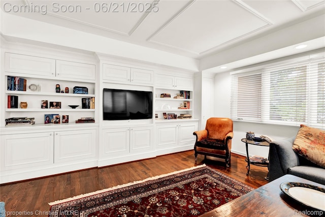 4768 Wendrick Dr, West Bloomfield, MI 48323 - living area featuring dark wood-style floors, recessed lighting, and built in features