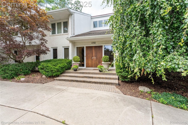 4768 Wendrick Dr, West Bloomfield, MI 48323 - view of front facade
