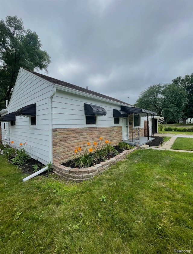 303 W Ainsworth St, Dexter, MI 48197 - photo 2