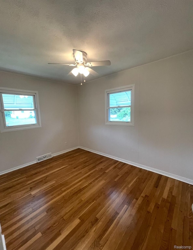 303 W Ainsworth St, Dexter, MI 48197 - photo 23