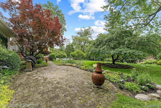 130 Endicott Rd, Bloomfield Hills, MI 48304 - view of patio with view of scattered trees