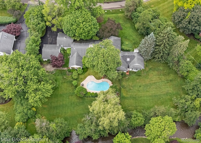 130 Endicott Rd, Bloomfield Hills, MI 48304 - bird's eye view of a pool area