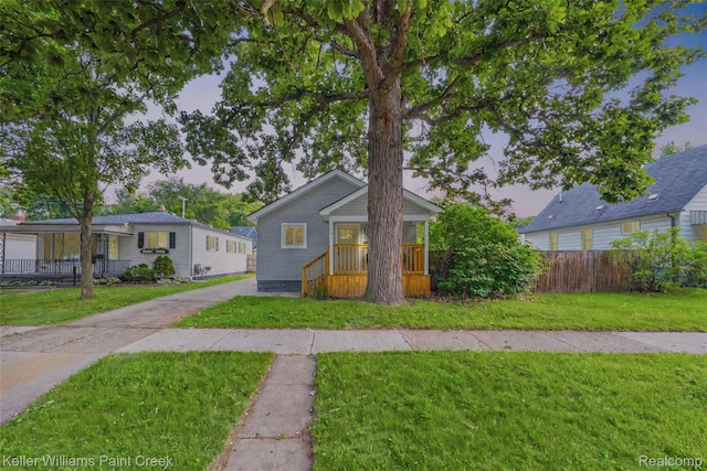 1641 Silman St, Ferndale, MI 48220 - bungalow featuring covered porch