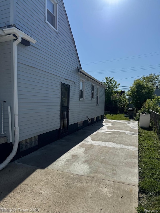 4064 Moore St, Inkster, MI 48141 - view of side of property