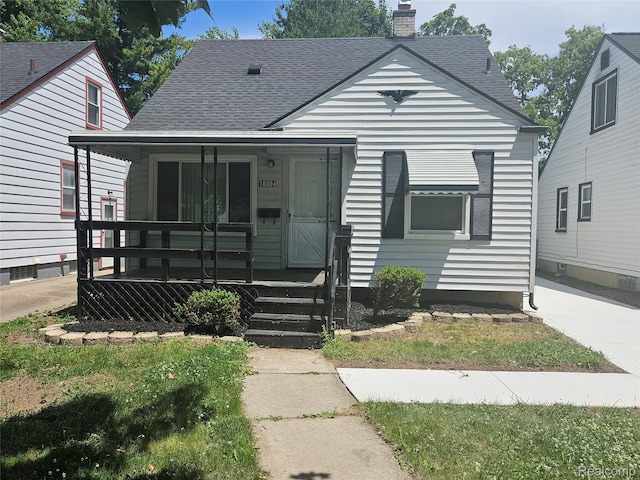 16004 Sumner St, Redford, MI 48239 - photo 2