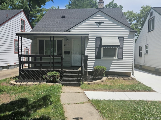 16004 Sumner St, Redford, MI 48239 - photo 1