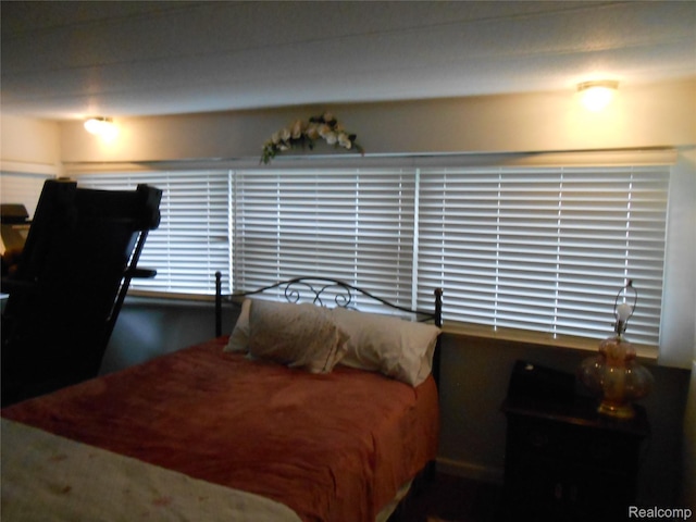 626 Barefoot Ln, Port Sanilac, MI 48469 - view of bedroom