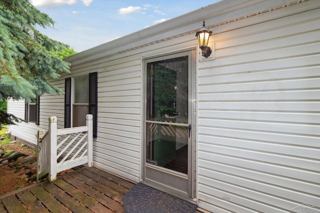 4150 Buzzell Rd, Gladwin, MI 48624 - view of wooden terrace