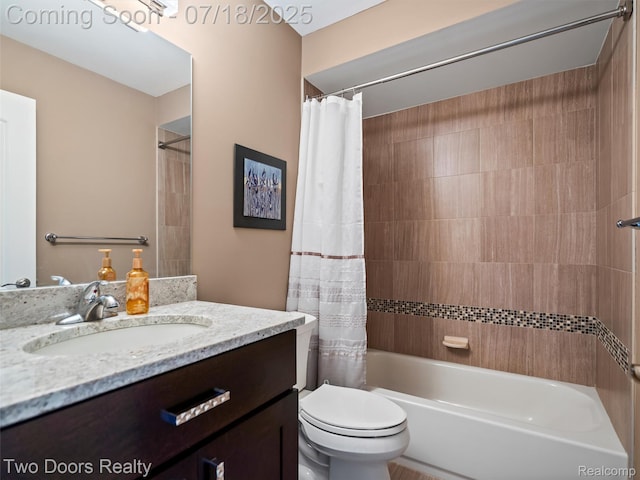 3551 Royal Berkshire Ln, Oakland, MI 48363 - bathroom featuring vanity and shower / tub combo with curtain