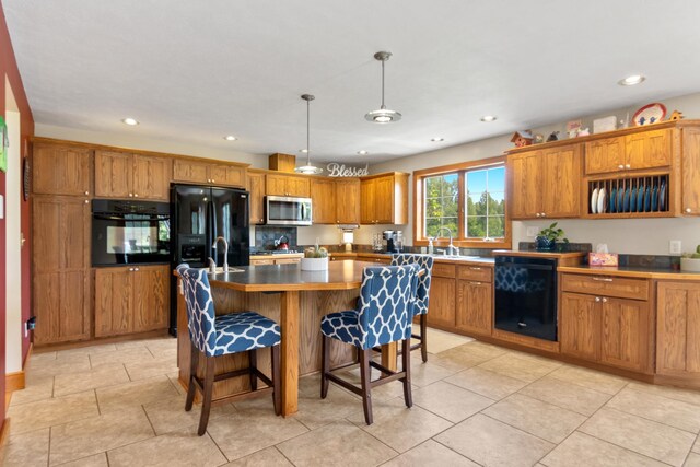 1474 S Montmorency Ln, Suttons Bay, MI 49682