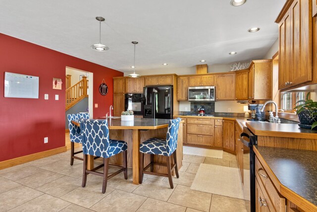 1474 S Montmorency Ln, Suttons Bay, MI 49682