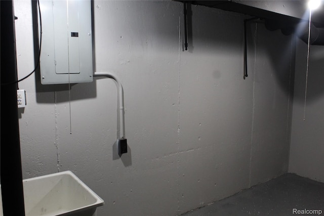 20153 Hartwell St, Detroit, MI 48235 - unfinished below grade area featuring electric panel