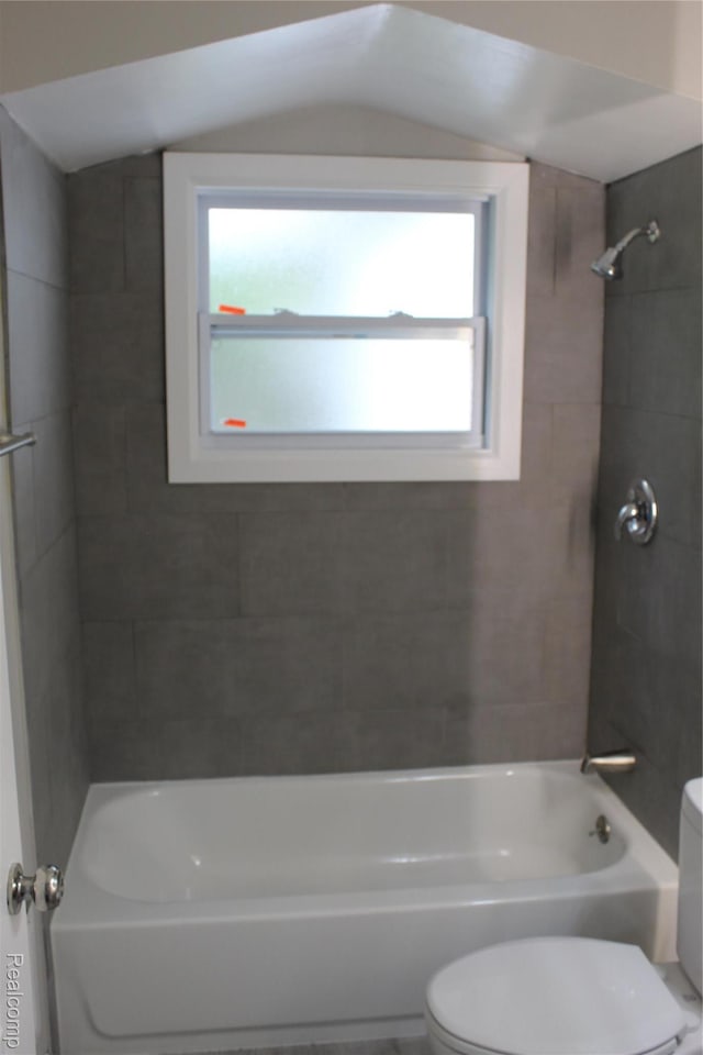 20153 Hartwell St, Detroit, MI 48235 - bathroom with toilet and  shower combination