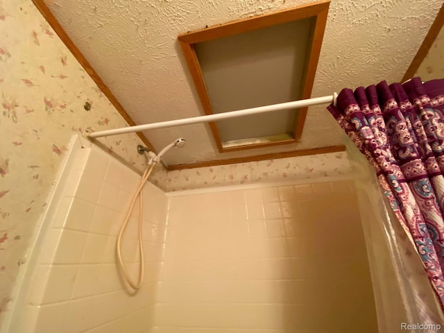 5424 Hughes Rd, Lansing, MI 48911 - photo 16