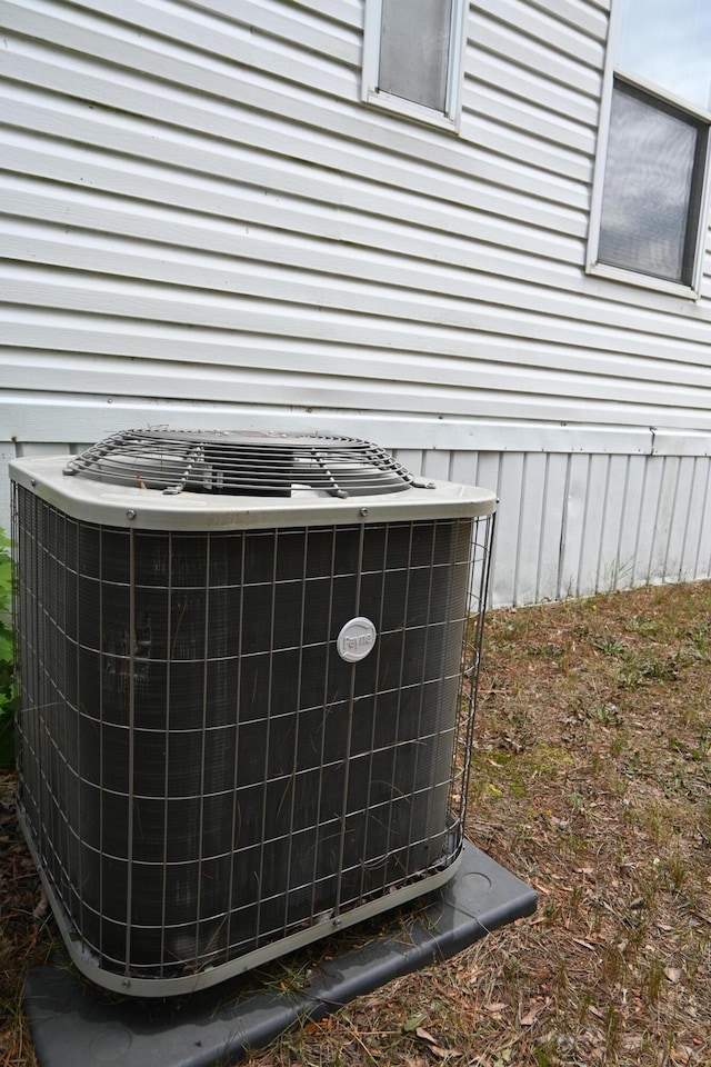 4105 Sawgrass Trl, Muskegon, MI 49442 - exterior view of a central air condition unit