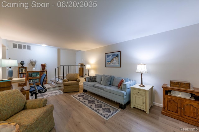 16591MIDDLEBELTRD Middlebelt Rd Unit 4, Livonia, MI 48154 - living area featuring light wood-style floors