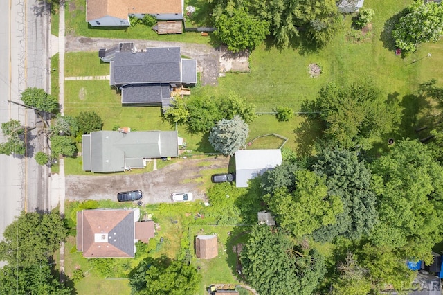 121 W Beecher St, Adrian, MI 49221 - photo 34