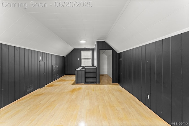 25545 Oakland Dr, Dearborn Heights, MI 48125 - photo 23