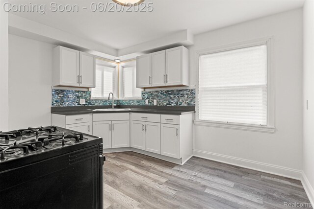 25545 Oakland Dr, Dearborn Heights, MI 48125 - photo 8