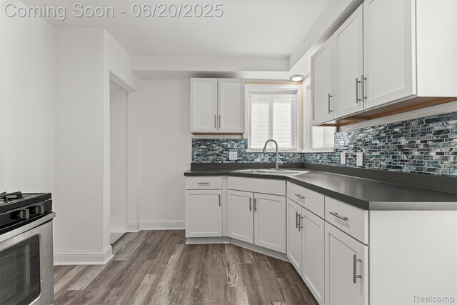 25545 Oakland Dr, Dearborn Heights, MI 48125 - photo 11