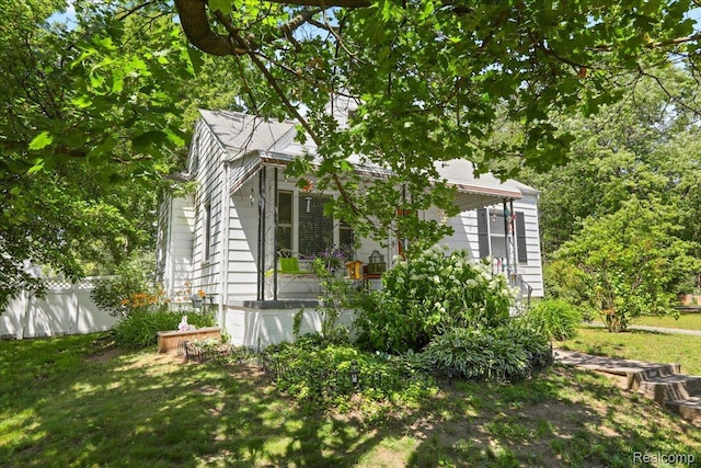 35228 Rosslyn St, Westland, MI 48185 - photo 3