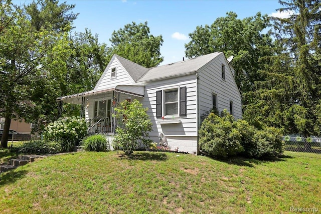 35228 Rosslyn St, Westland, MI 48185 - photo 2