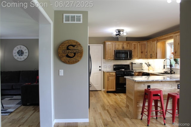 1103 N Michigan Ave, Howell, MI 48843 - photo 11