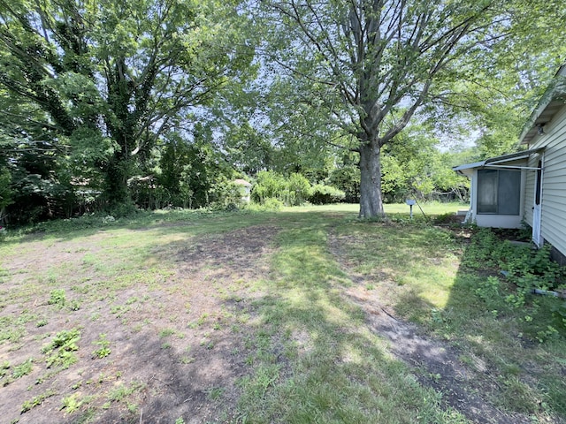 1358 Neece Dr, Norton Shores, MI 49441 - view of yard