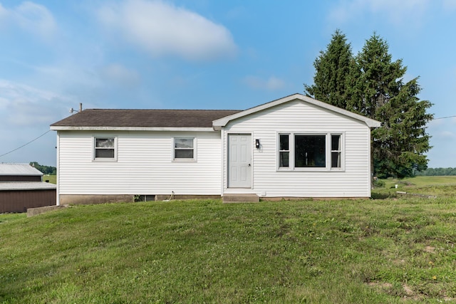 68026 Union Rd S, Union, MI 49130 - view of front facade featuring a front yard