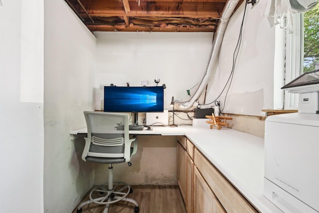 9241 Abbey Ln, Ypsilanti, MI 48198 - office space with wood finished floors and built in desk