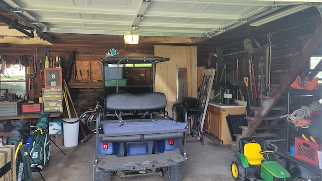 511 E Main St, Morenci, MI 49256 - garage with a workshop area