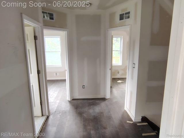 2492 Townsend St, Detroit, MI 48214 - corridor featuring wood finished floors